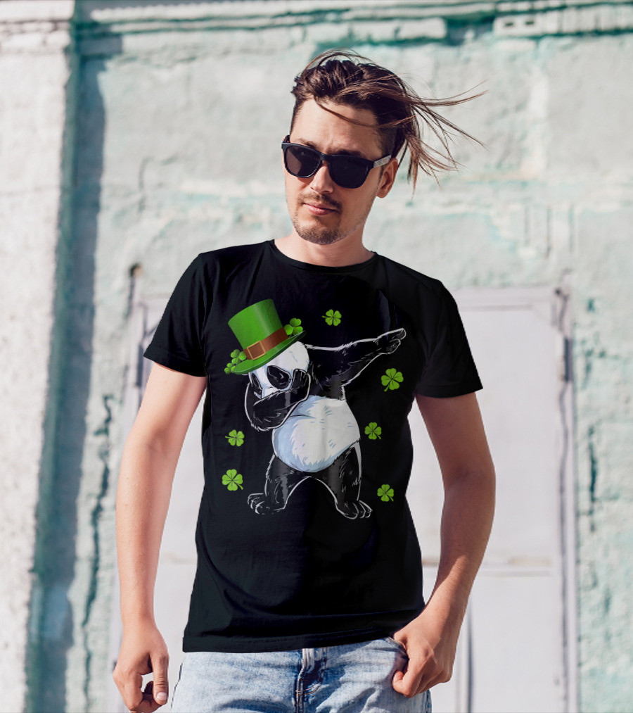 St Patricks Day Dabbing Panda Bear With Clover Hat T-Shirt