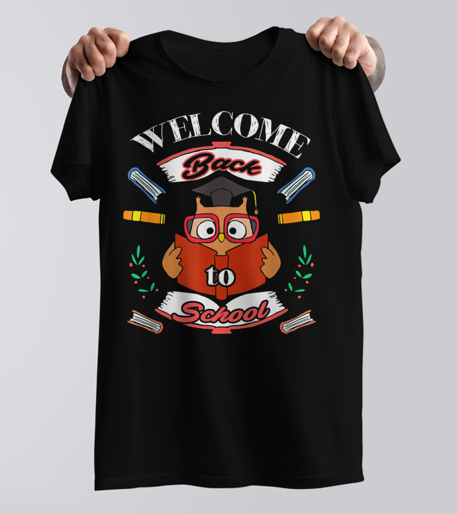 Welcome Back To School Owl Graduation Reading Adventure T-Shirt