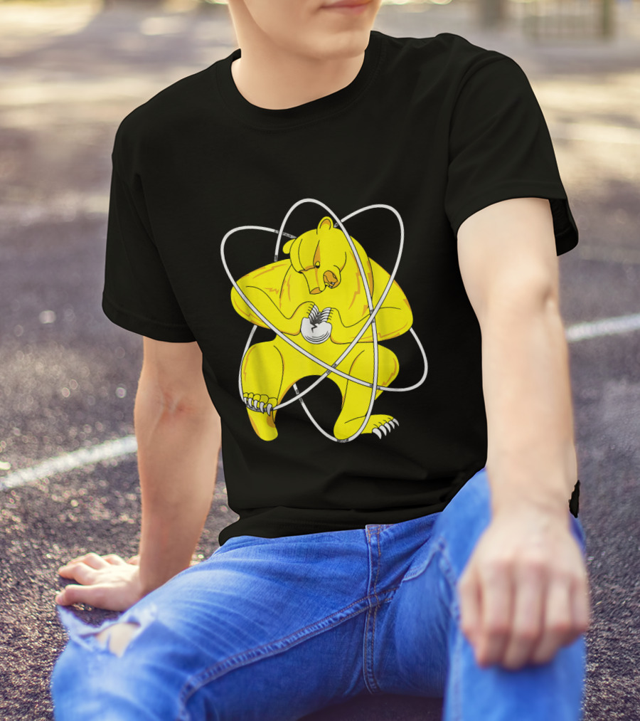 Zheleznogorsk Yellow Bear Splitting Atom T-Shirt