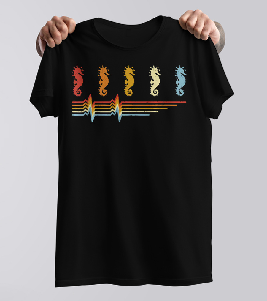 Seahorse Heartbeat Retro Sunset Vibes Ocean Pulse T-Shirt
