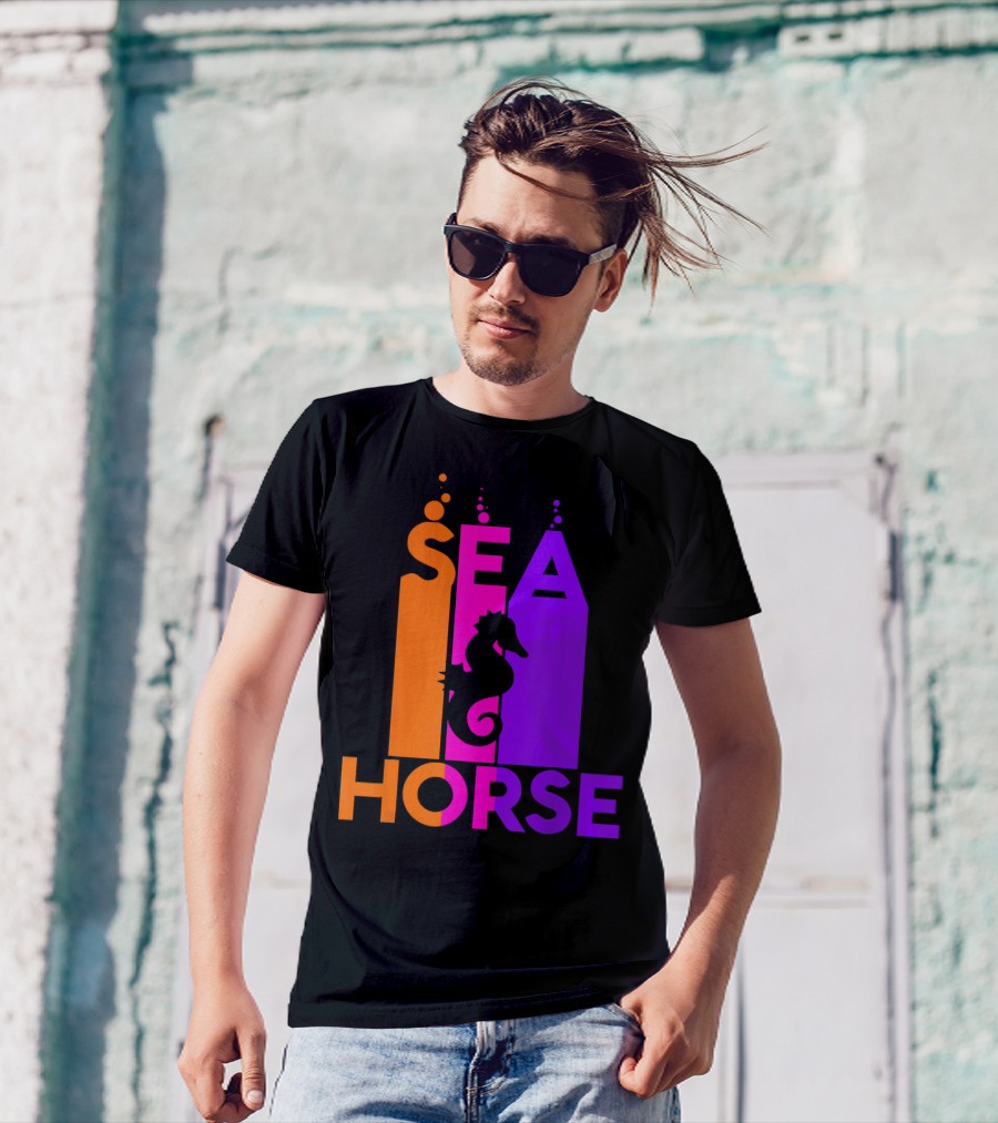 SEA HORSE Bubble Animal Lover T-Shirt
