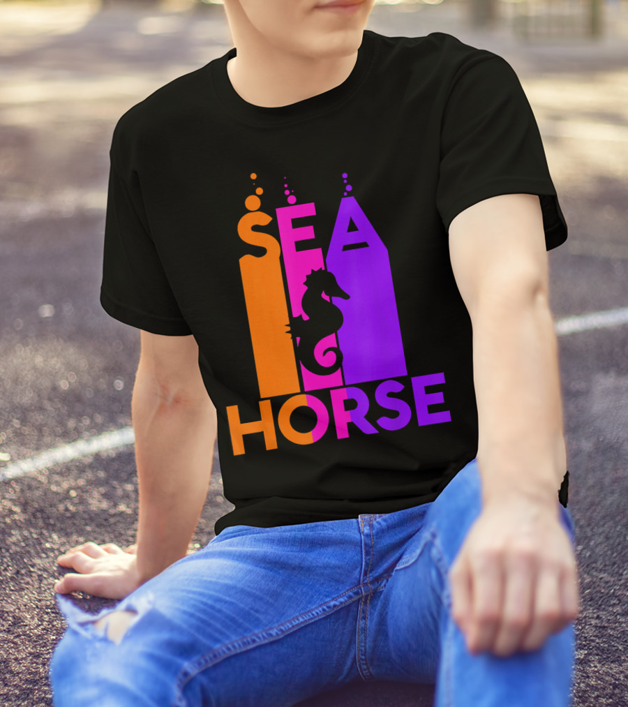 SEA HORSE Bubble Animal Lover T-Shirt