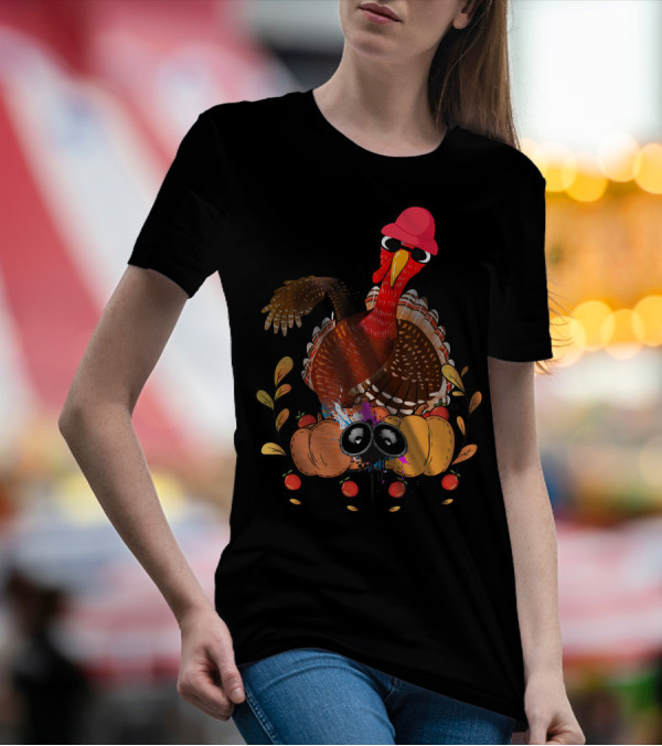 Thanksgiving Dabbing Turkey With Pumpkins And Leaves T-Shirt
