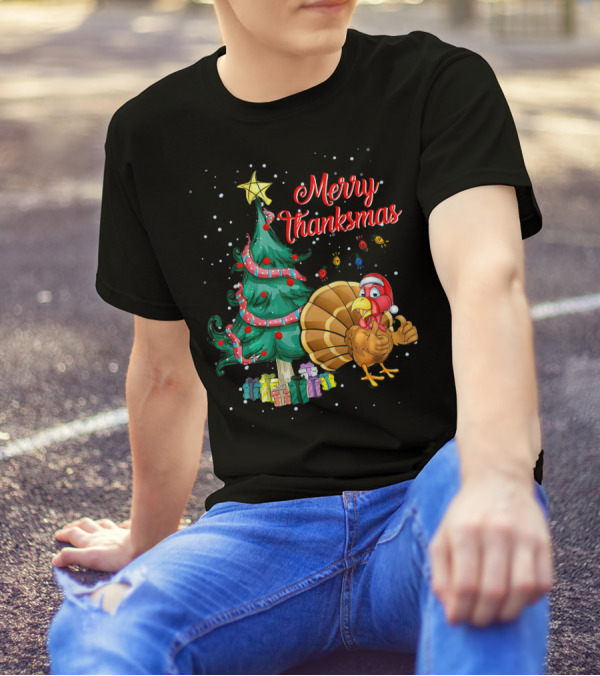 Merry Thanksmas Christmas Tree Turkey With Santa Hat And Presents T-Shirt