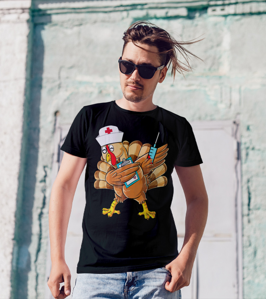 Dabbing Turkey Nurse With Syringe And Clipboard T-Shirt