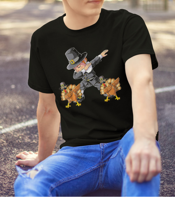 Dabbing Pilgrim And Turkeys Thanksgiving T-Shirt