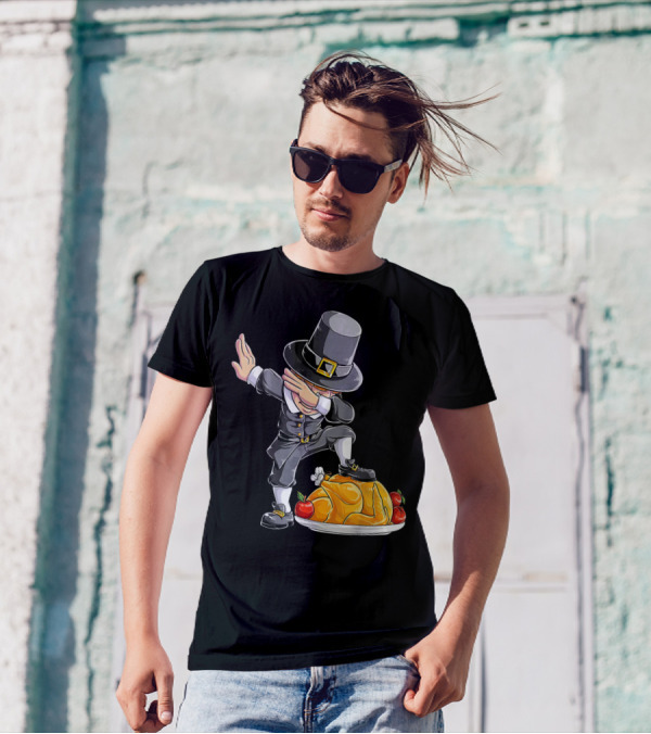Pilgrim Boy Dabbing On Thanksgiving Turkey T-Shirt