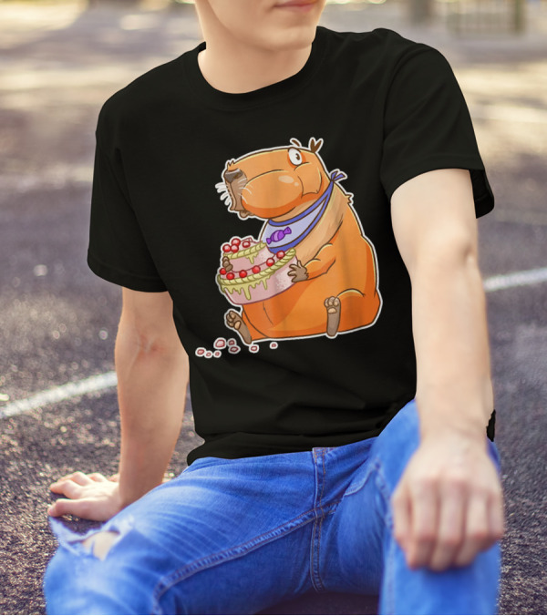 Capybara Birthday Cute Guinea Cake T-Shirt