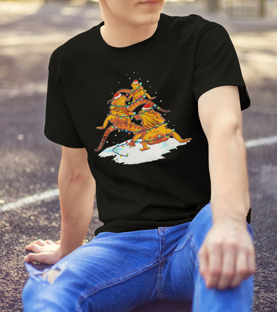 Bearded Dragon Santa Christmas Tree With Lights And Snow T-Shirt