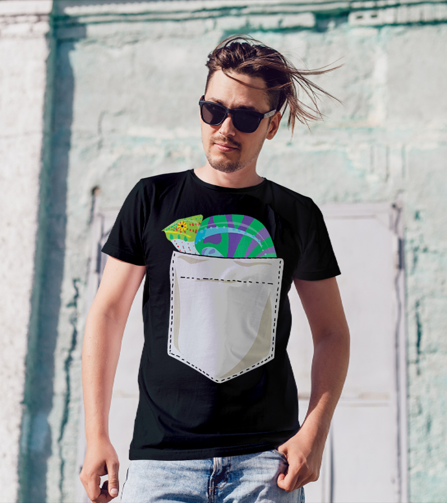 Pocket Chameleon Christmas Style Best For Holiday Fun T-Shirt