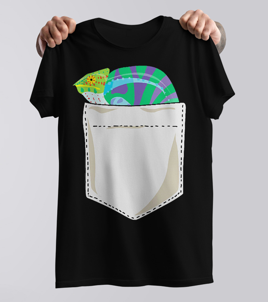 Pocket Chameleon Christmas Style Best For Holiday Fun T-Shirt