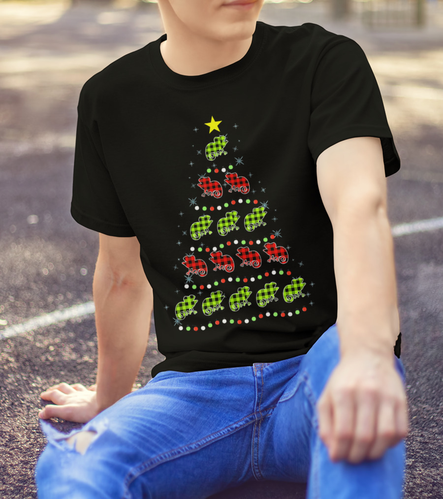 Chameleon Christmas Tree Red Green Plaid Star Decor T-Shirt