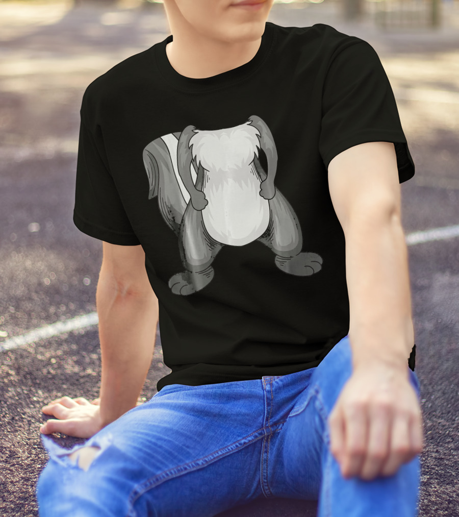 Cool Funny No Head Skunk Halloween Costume Idea T-Shirt