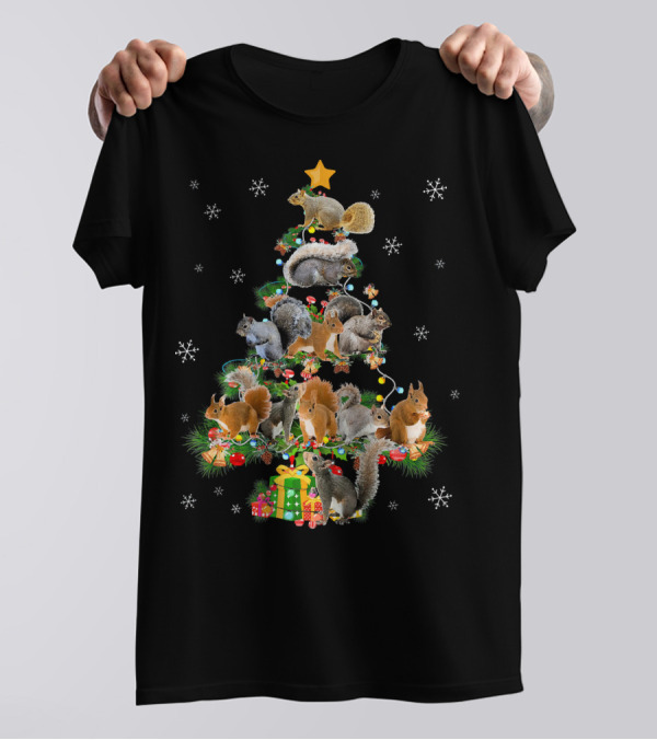 Funny Squirrel Christmas Tree Festive Squirrels And Presents T-Shirt