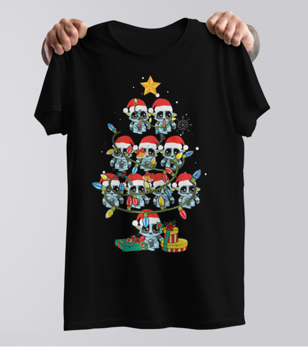 Funny Lemur Christmas Tree With Santa Hats And Holiday Lights T-Shirt