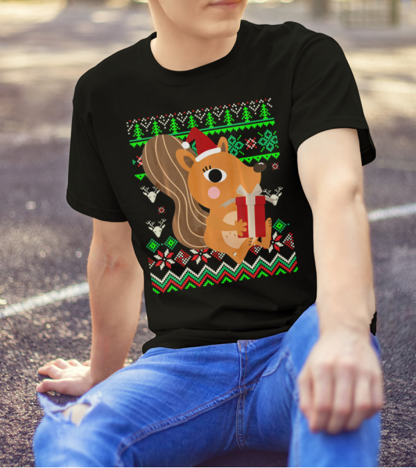 Forest Animal Christmas Squirrel Santa Hat Present Nordic T-Shirt