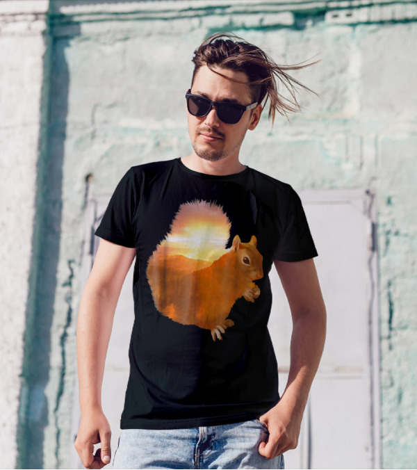 Great Wild Nature Squirrel Sunset Scene T-Shirt