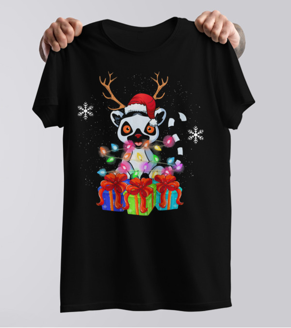 Funny Lemur With Christmas Xmas Lights Reindeer Antlers Santa Hat Snowflakes Gift Boxes T-Shirt