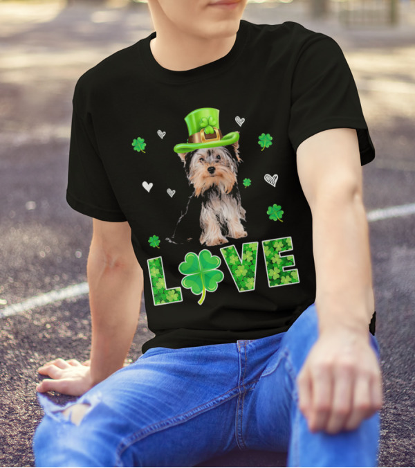 Yorkshire Terrier Love St Patricks Clover Hat Hearts T-Shirt
