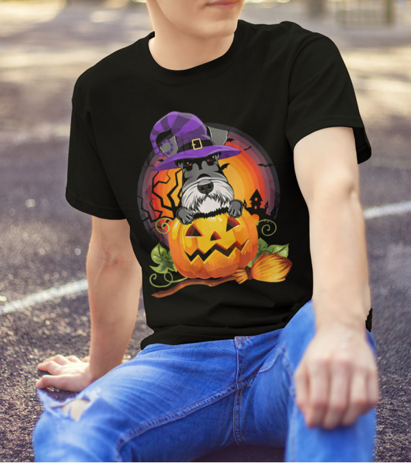 Giant Schnauzer In Witch Hat Halloween Pumpkin Scene T-Shirt