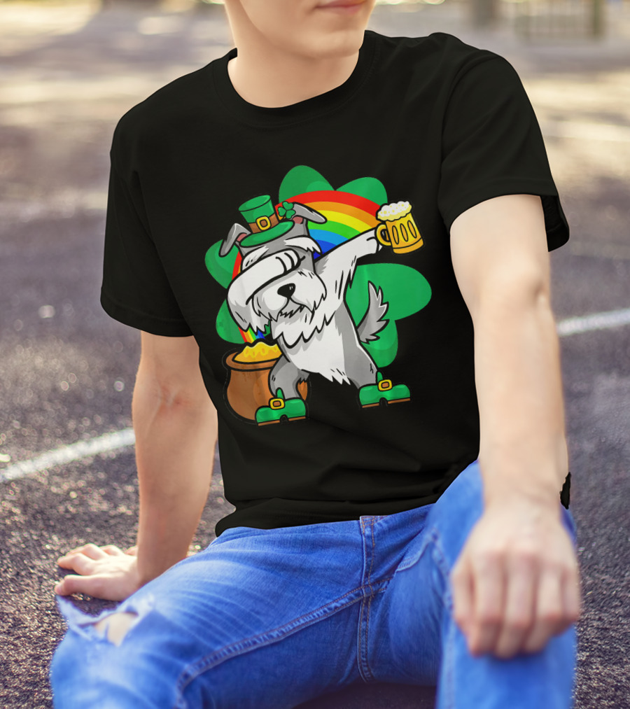Dabbing Schnauzer With Leprechaun Hat Rainbow Beer Mug Shamrock Pot Of Gold T-Shirt