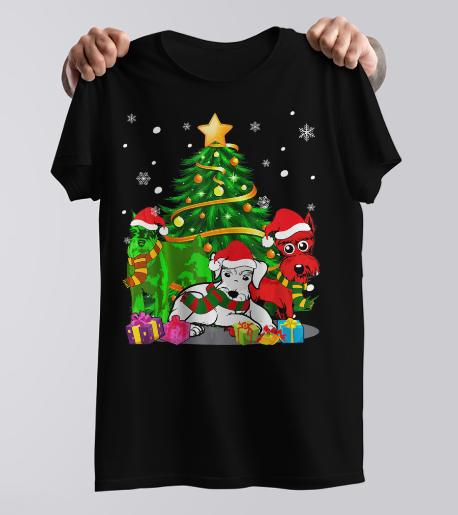 Schnauzer Family Christmas Time With Festive Tree And Gifts T-Shirt