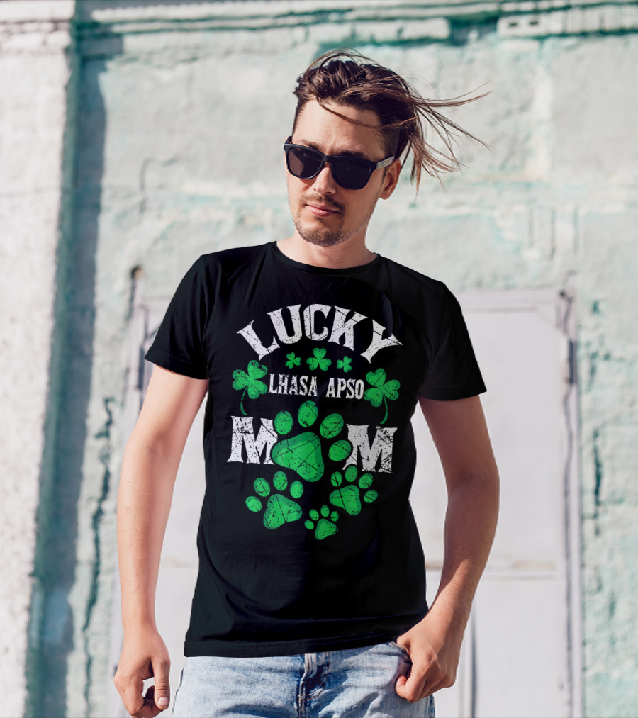 Lucky Lhasa Apso Mom St Patricks Day T-Shirt