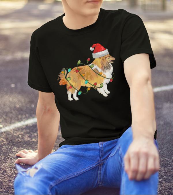 Sheltie Wearing Santa Hat Wrapped In Christmas Lights T-Shirt