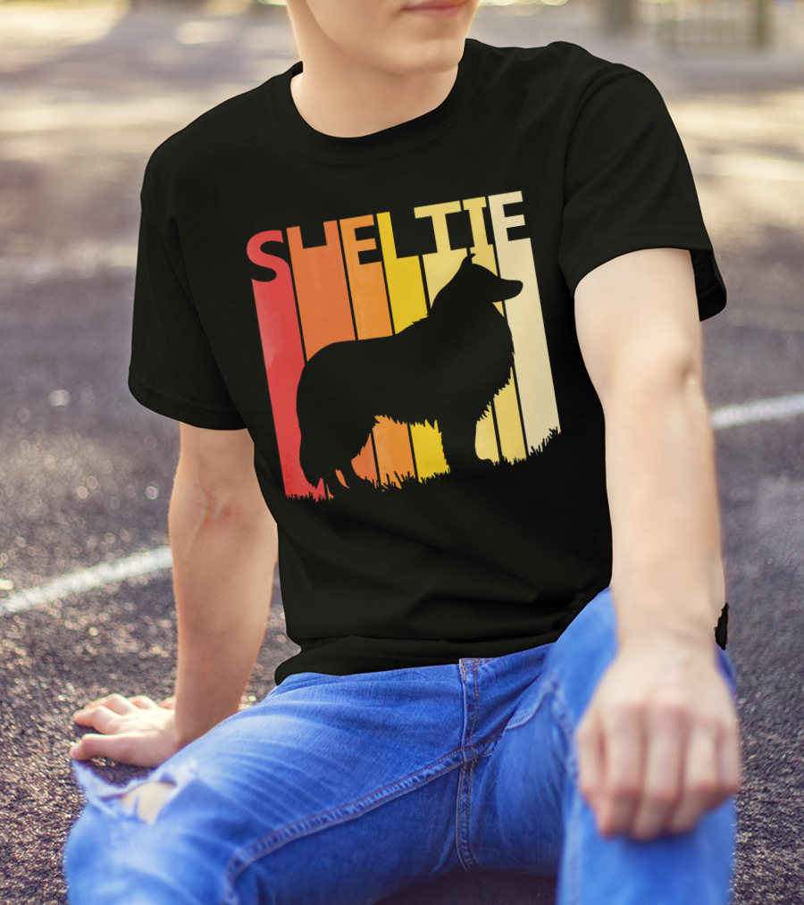 Retro Sheltie Dog Silhouette Vintage Sunset T-Shirt