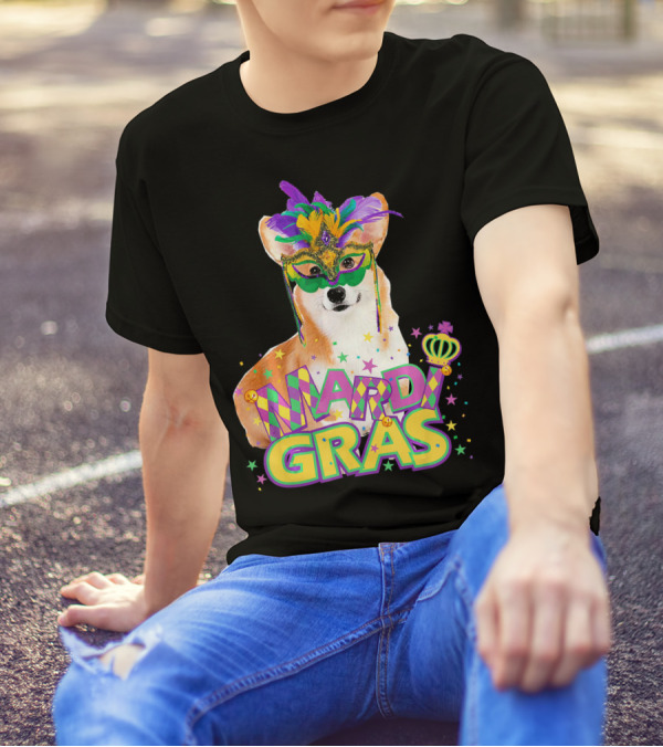 Mardi Gras Pembroke Welsh Corgi With Festive Mask And Crown T-Shirt