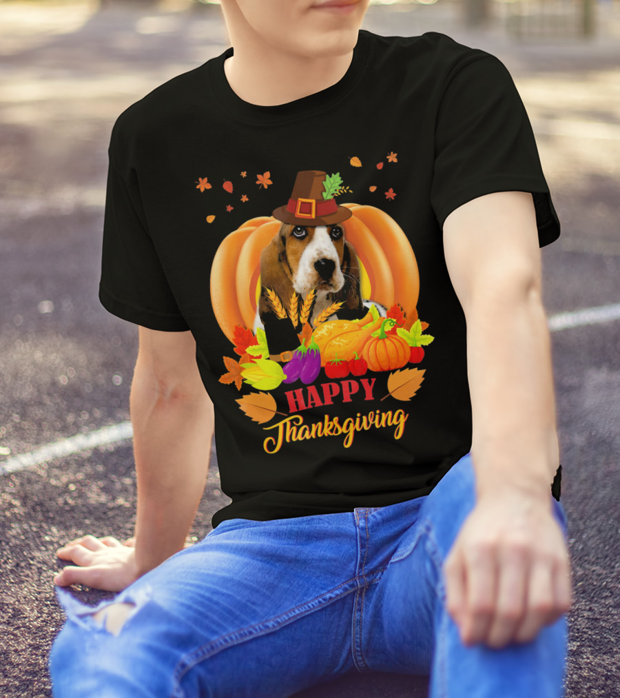 Happy Thanksgiving Basset Hound With Pilgrim Hat And Autumn Harvest T-Shirt