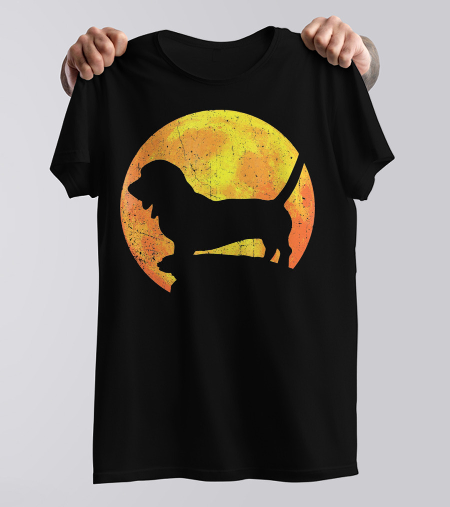 BASSET HOUND MIX Orange Moon Halloween Costume T-Shirt