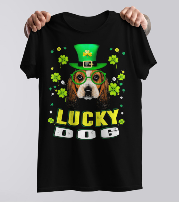 Lucky Dog St Patricks Day Basset Hound Leprechaun Shamrocks T-Shirt