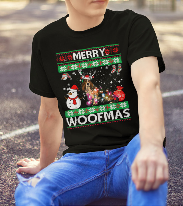 Merry Woofmas Basset Hound With Santa Snowman Reindeer Lights T-Shirt