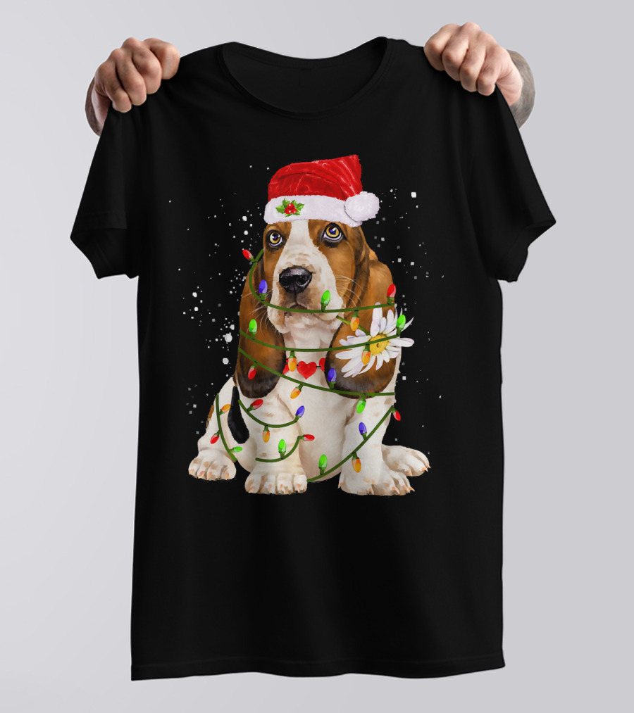 Basset Hound Christmas Lights Santa Hat And Daisy T-Shirt