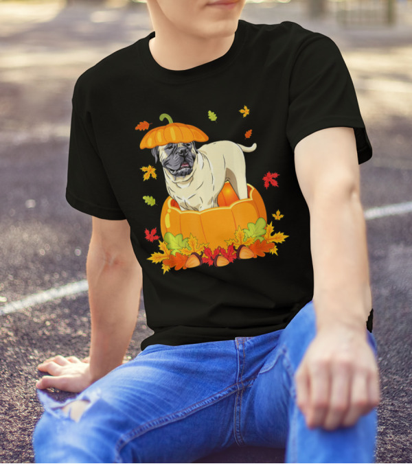 Thanksgiving Bullmastiff In Pumpkin Surrounded By Autumn Leaves And Acorns T-Shirt