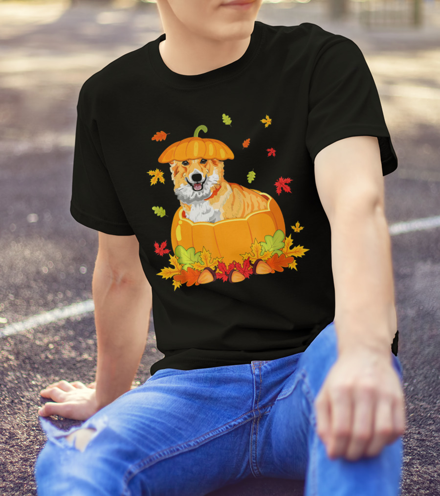 Thanksgiving Cute Corgi In Pumpkin With Autumn Leaves T-Shirt