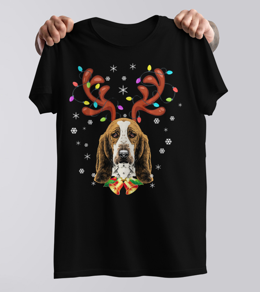 Xmas Funny Basset Hound With Reindeer Antlers And Christmas Lights Snowflakes And Bells T-Shirt