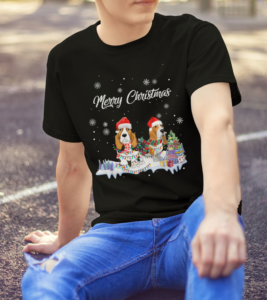Merry Christmas Basset Hound Dog Santa Hat Lights T-Shirt