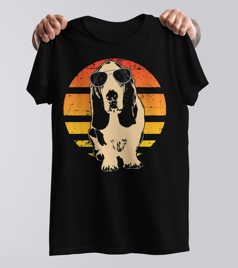 Retro Sunglasses Basset Hound In Vintage Sunset T-Shirt