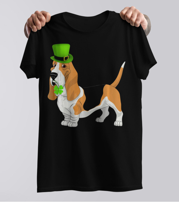 St Patricks Day Irish Basset Hound Dog With Shamrock And Green Hat T-Shirt