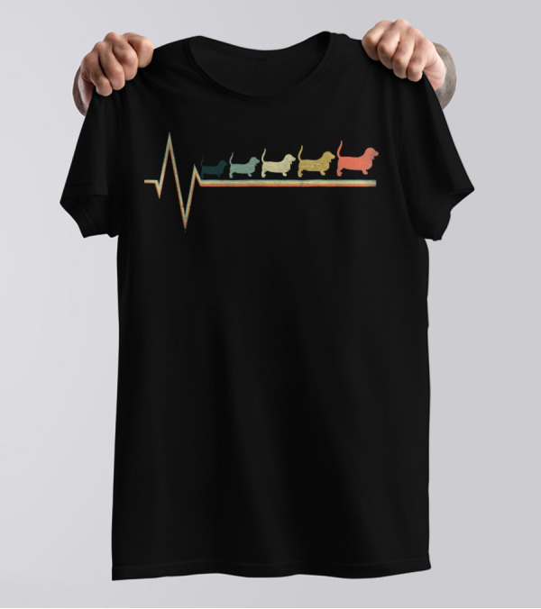 Vintage Retro Basset Hound Heartbeat Colorful T-Shirt