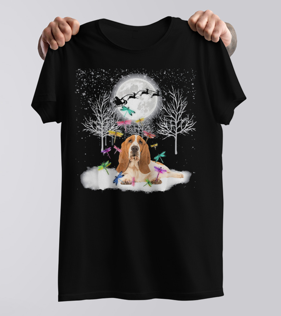 Cute Basset Hound Dragonfly Moonlit Snow Christmas T-Shirt