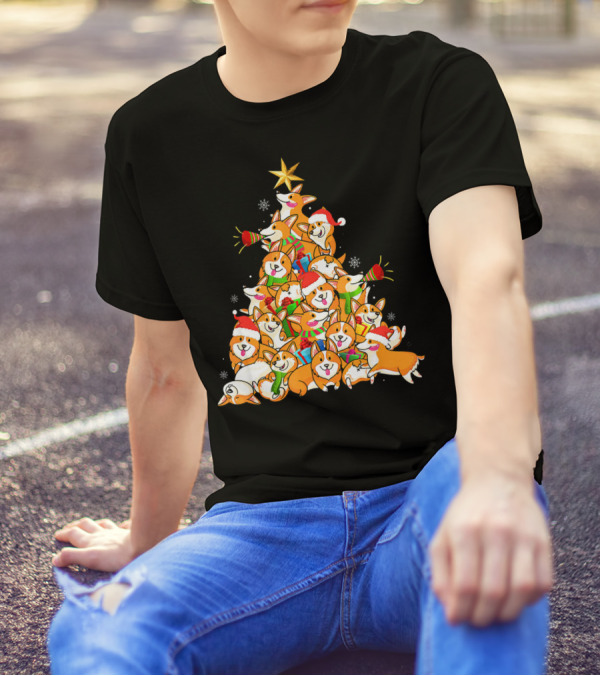 Corgi Dog Christmas Tree With Star And Santa Hats Merry Corgmas T-Shirt