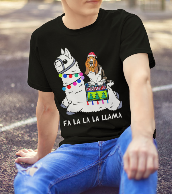 Fa La La La Llama Basset Hound Christmas Santa Hat T-Shirt