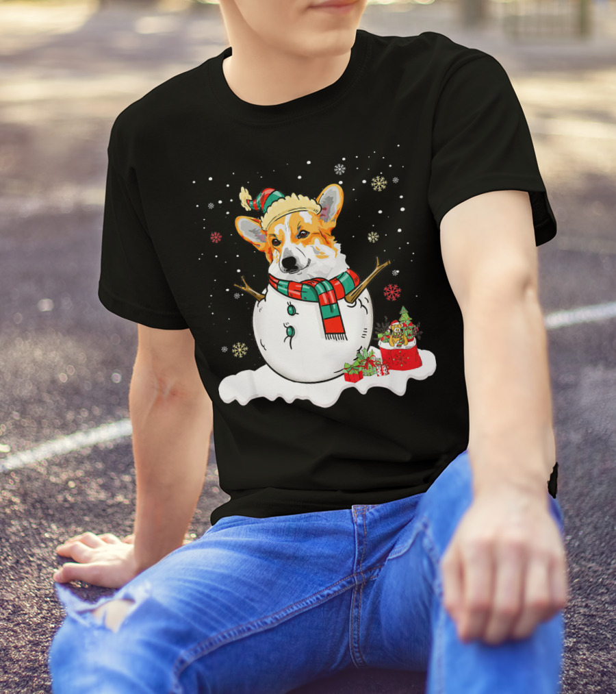 Corgi Lover Merry Christmas Snowman With Scarf And Gifts T-Shirt