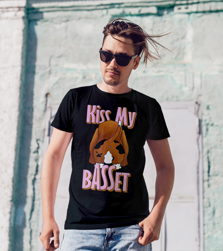 Kiss My Basset Hound Basset T-Shirt