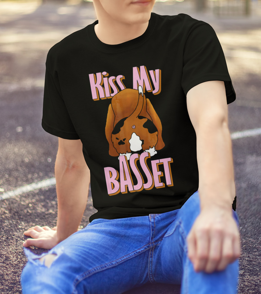 Kiss My Basset Hound Basset T-Shirt