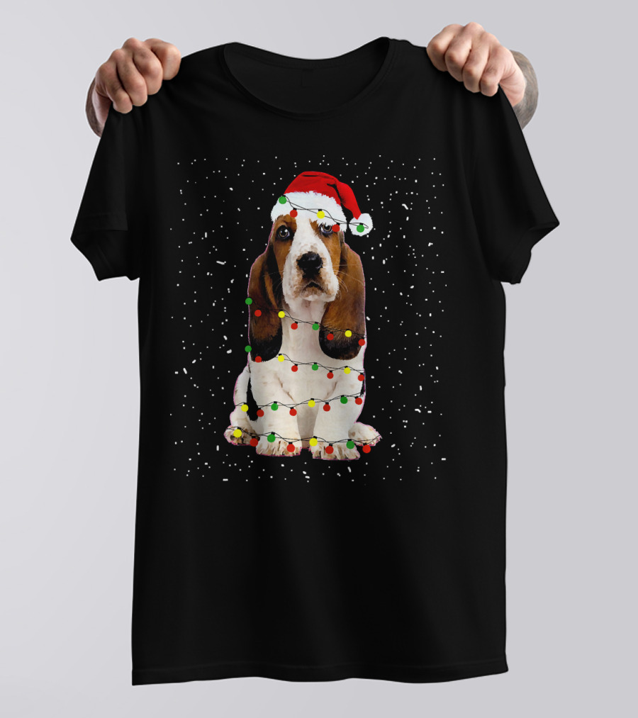 Basset Hound In Santa Hat With Christmas Lights And Snowflakes T-Shirt