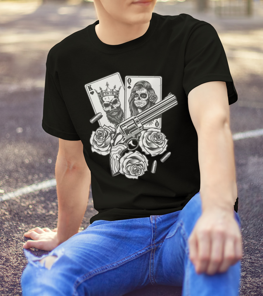 Hippie V Dead Rainbow Bertha Tie Dye King Queen Playing Cards Skulls Gun Roses Bullets T-Shirt